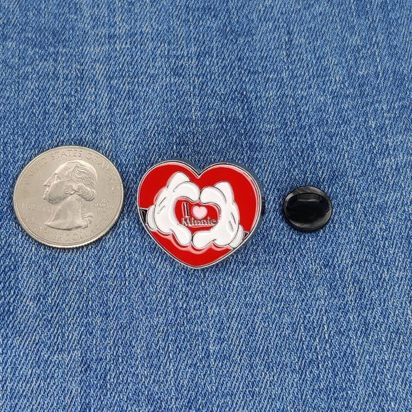 2/$20 DISNEY | Mickey Mouse "I love Minnie" Pin - Picture 3 of 4